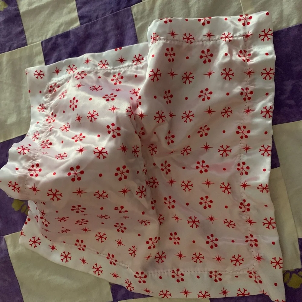 RUDOLPH RATTLE BLANKET - Picture 2 of 5